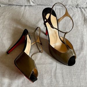 Christian Louboutin Peep Toe Pumps